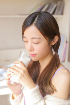 宝宝你的兔子好软水好多视频